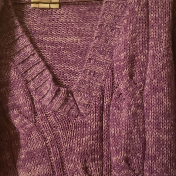 Fashion Bug sweater - Picture 3 of 5